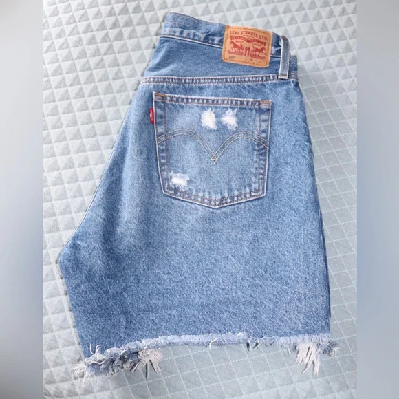 Levi’s 501 Cutoff Denim Shorts – Distressed, High Rise - Picture 4 of 12